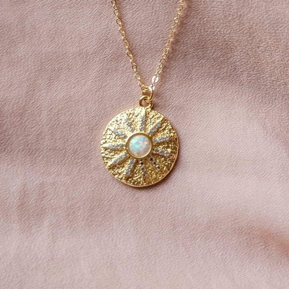 New Opal Starburst Necklace Gold Fill 18" - Picture 5 of 5